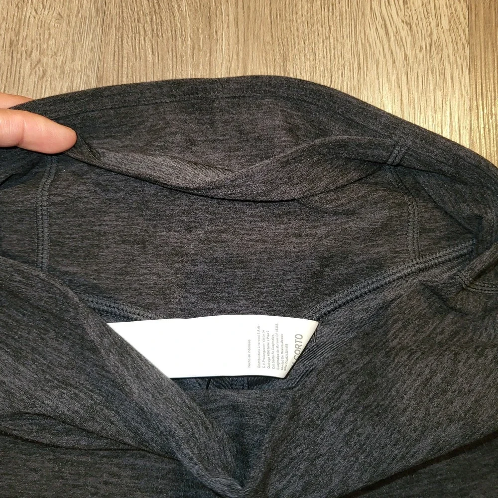 Fabletics‎ Heatherflex High Waisted Flare Leggings Dark Heather Gray Size Small - Picture 6 of 10